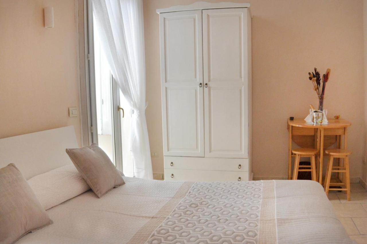 B&B Napoli Campagnari Exterior photo